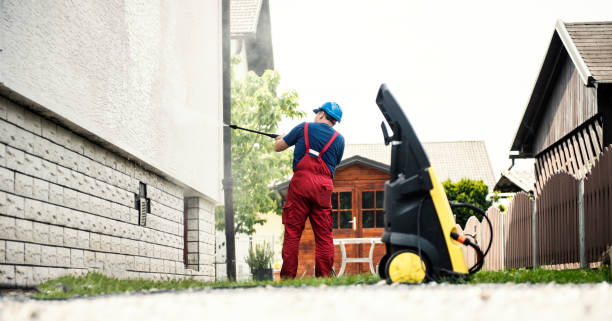 Best Pool Deck Cleaning in Cody, WY